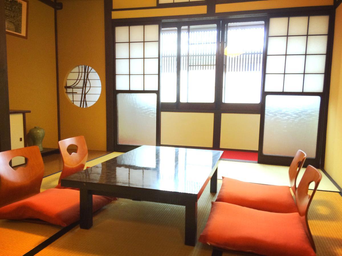 Hida Takayama Relax Hostel Bettei Fuji Esterno foto